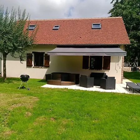 Casa de Férias Du Pressoir Le Faulq